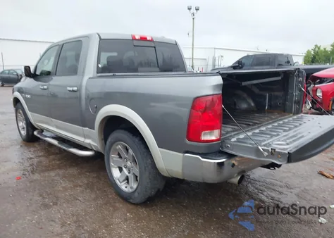 2010 Dodge Ram 1500 из США, поврежденный, VIN 1D7RB1CT8AS213660